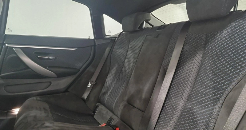 BMW Seria 4 cena 129900 przebieg: 44814, rok produkcji 2020 z Człopa małe 301